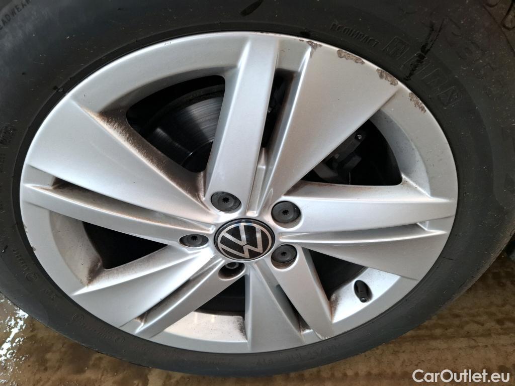  Volkswagen  Golf  VIII Berline 2.0 TDI 115CV BVA7 E6d #14