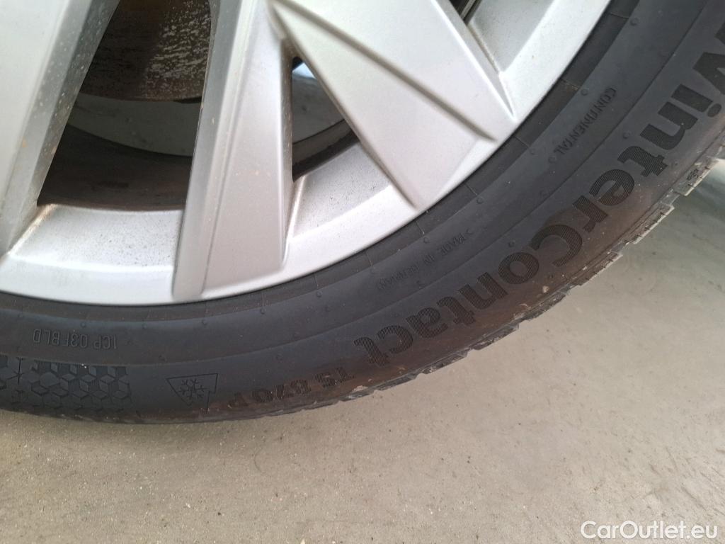  Volkswagen  Tiguan  Elegance Exclusive 2.0 TDI 150CV BVA7 E6d #38