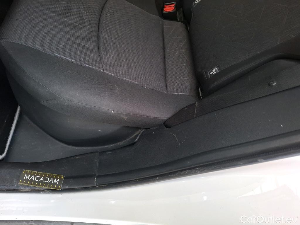  Toyota  RAV4 TOYOTA  Hybride / 2018 / 5P / SUV Hybride AWD Dynamic Business Beyond Zero #10