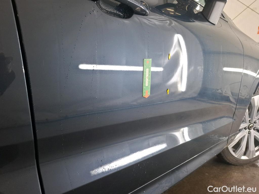  Volvo  XC60 VOLVO  / 2021 / 5P / SUV Recharge T6 398 Geartronic 8 R-Design #1