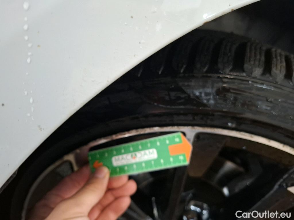  Toyota  Corolla TOYOTA  Touring Sports / 2018 / 5P / Break Hybride 184h GR Sport #27