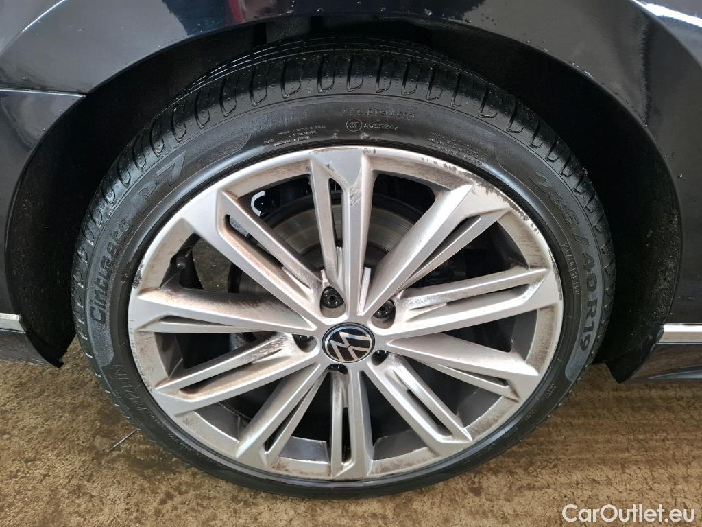  Volkswagen  Passat VOLKSWAGEN  SW / 2019 / 5P / Break 2.0 TDI 200 4MOTION DSG7 SW R LINE #35