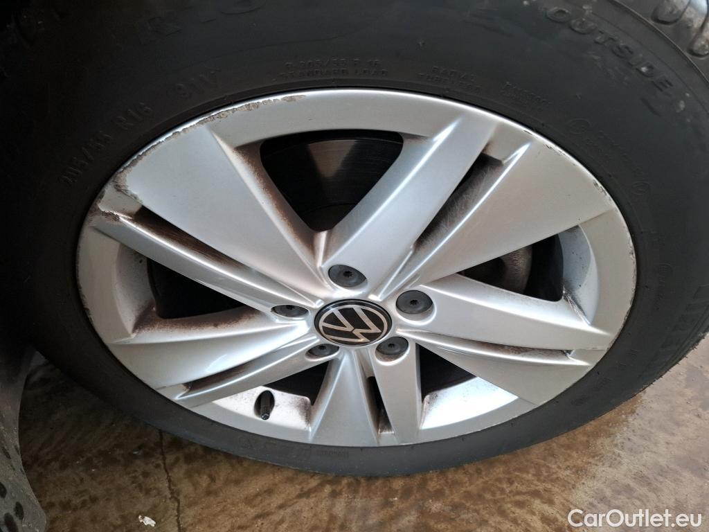  Volkswagen  Golf  VIII Berline 2.0 TDI 115CV BVA7 E6d #1