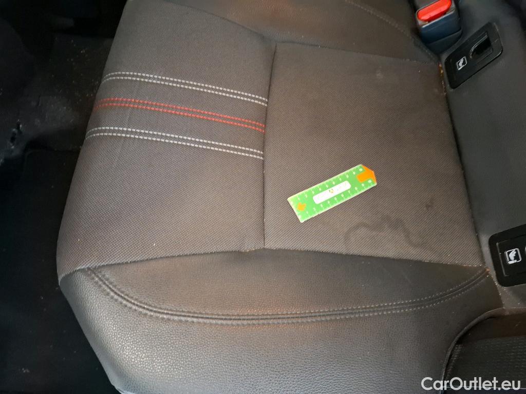  Toyota  Corolla TOYOTA  Touring Sports / 2018 / 5P / Break Hybride 184h GR Sport #46