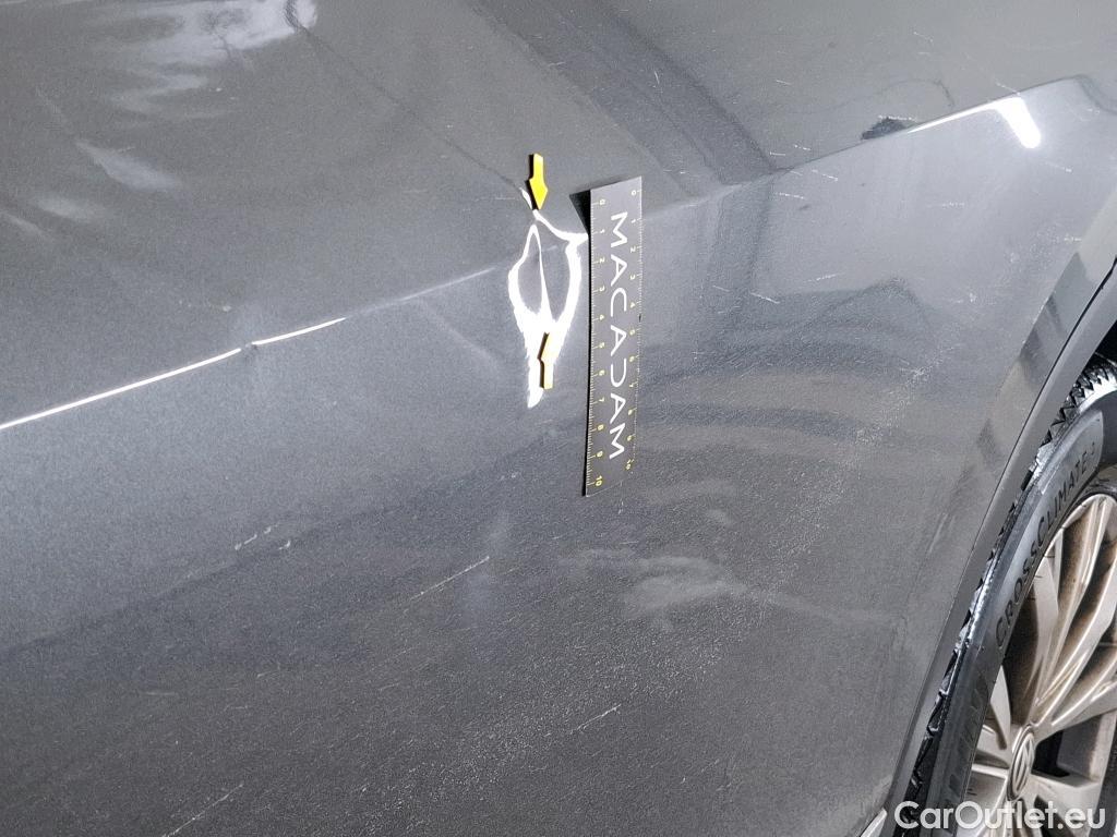  Volkswagen  Tiguan VOLKSWAGEN  / 2016 / 5P / SUV 2.0 TDI 150 DSG7 Confortline Business #2