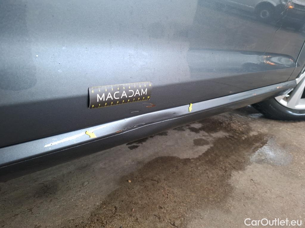  Volkswagen  Golf  VII Berline Confortline Business BMT 1.0 TSI 115CV BVM6 E6dT #9