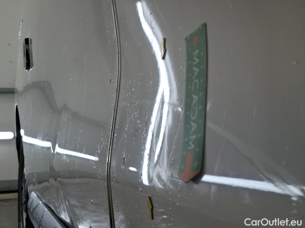  Opel  Vivaro OPEL  / 2019 / 4P / Fourgon tôlé 1.5 Diesel 100 ch L2 Pack Clim #41