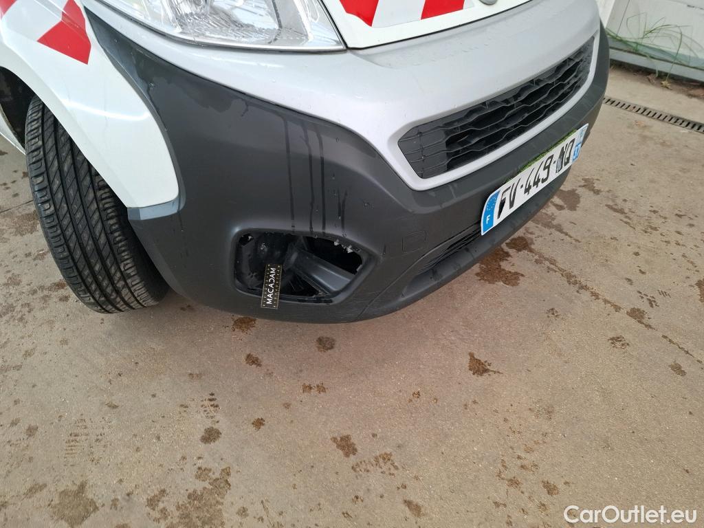  Fiat  Fiorino FIAT  / 2016 / 4P / Fourgonnette 1.3 Multijet 95 Pro Lounge #42