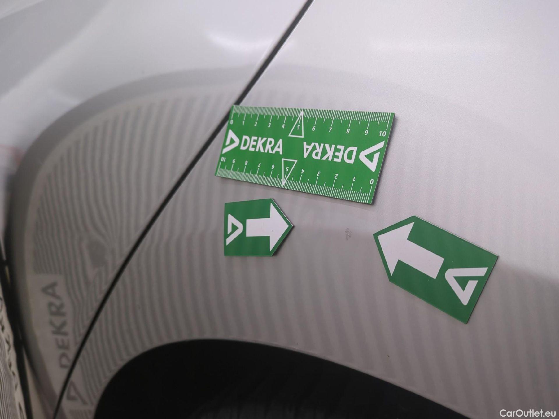  Ford  Fiesta  Business NAV 1.5 TDCi 85CV BVM6 E6 / TRANSFO VP VF #17