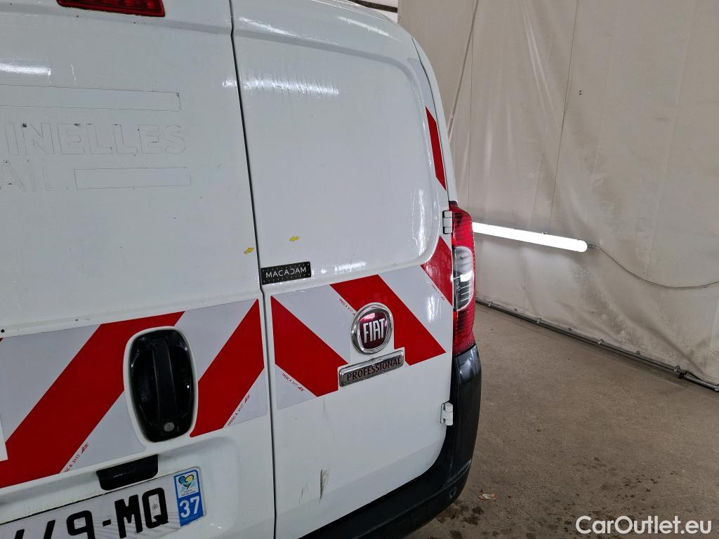  Fiat  Fiorino FIAT  / 2016 / 4P / Fourgonnette 1.3 Multijet 95 Pro Lounge #29