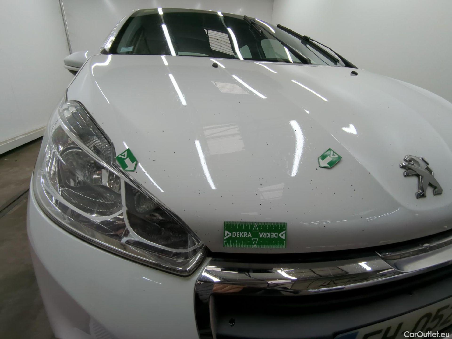  Peugeot  208  Affaire Premium Pack 1.5 HDi 100CV BVM5 E6dT #25