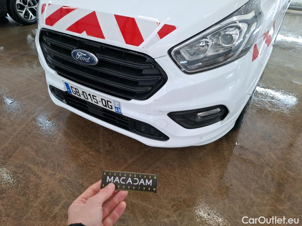  Ford  Transit FORD  Custom / 2018 / 4P / Fourgon tôlé 2.0 ECOBLUE 185 320 L1H1 AUTO SPORT #40