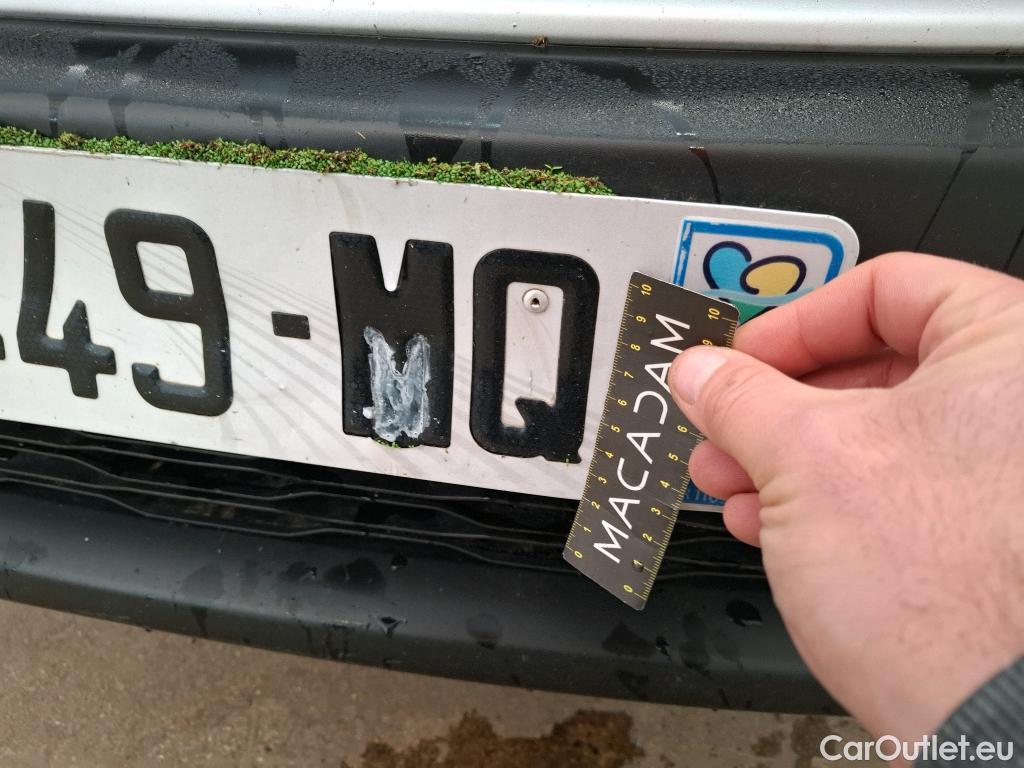  Fiat  Fiorino FIAT  / 2016 / 4P / Fourgonnette 1.3 Multijet 95 Pro Lounge #51