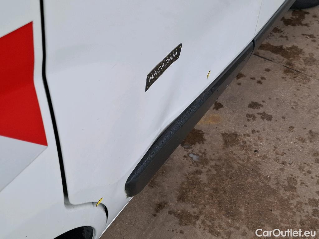  Fiat  Fiorino FIAT  / 2016 / 4P / Fourgonnette 1.3 Multijet 95 Pro Lounge #9