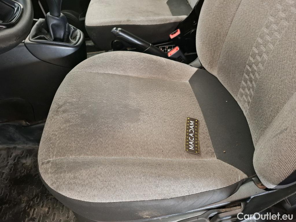  Fiat  Fiorino FIAT  / 2016 / 4P / Fourgonnette 1.3 Multijet 95 Pro Lounge #47