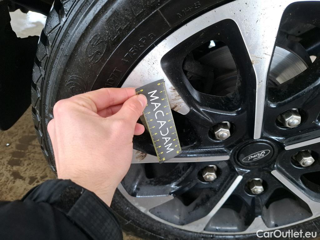  Ford  Transit FORD  Custom / 2018 / 4P / Fourgon tôlé 2.0 ECOBLUE 185 320 L1H1 AUTO SPORT #35