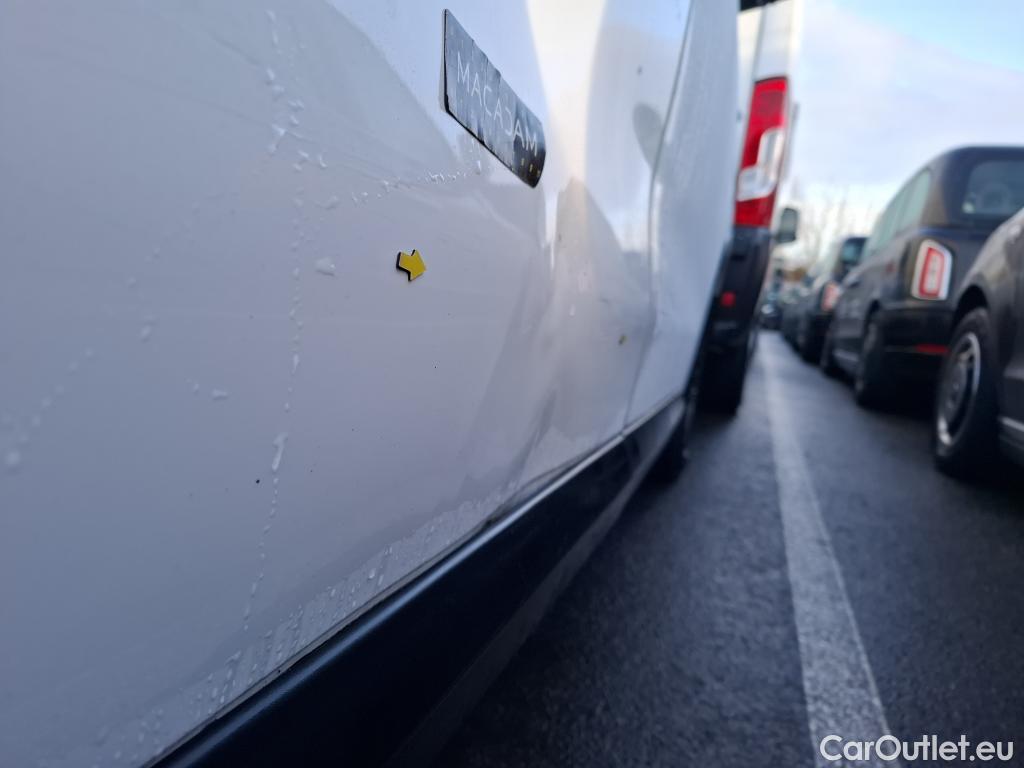  Opel  Vivaro OPEL  / 2019 / 4P / Fourgon tôlé 1.5 Diesel 100 ch L2 Pack Clim #28