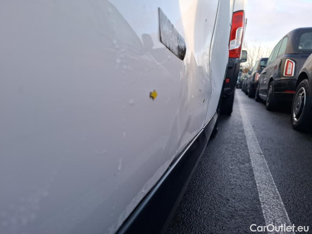  Opel  Vivaro OPEL  / 2019 / 4P / Fourgon tôlé 1.5 Diesel 100 ch L2 Pack Clim #29