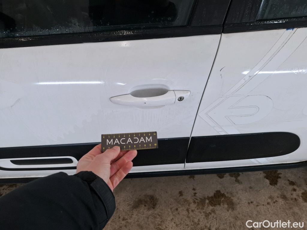  Citroen  C3  Société Feel 1.5 BlueHDI 100CV BVM5 E6dT #44