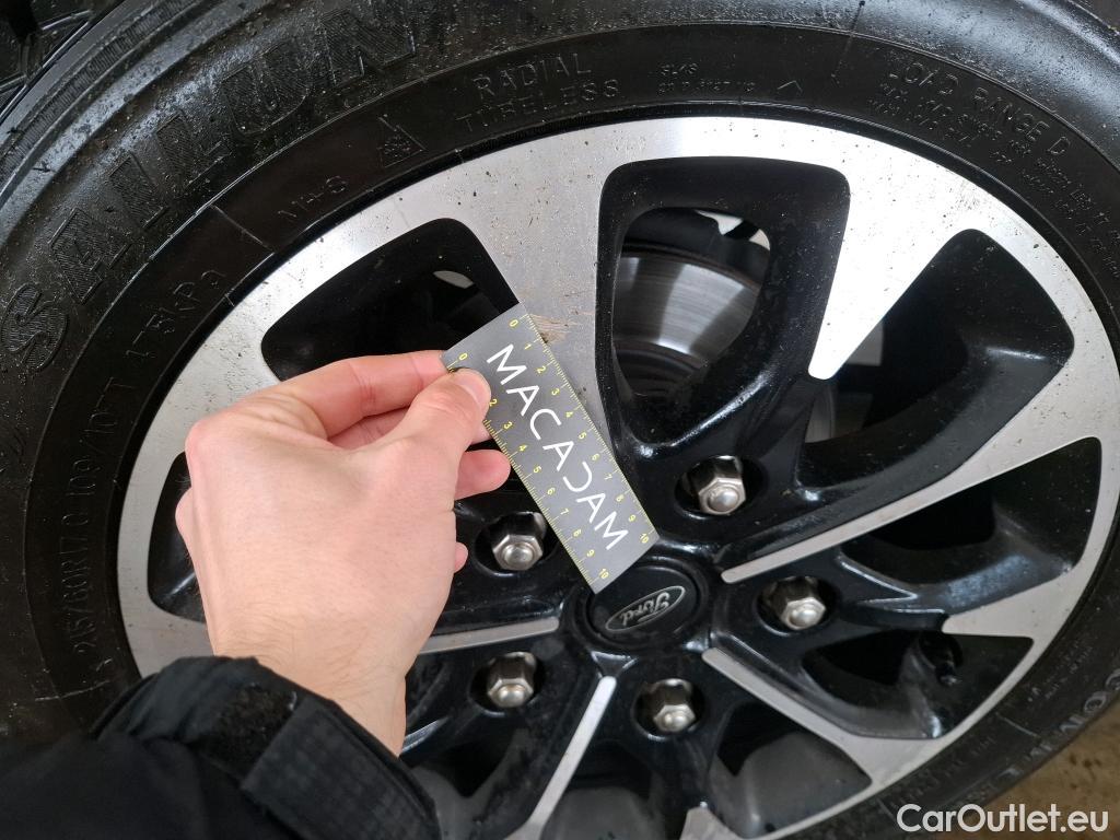  Ford  Transit FORD  Custom / 2018 / 4P / Fourgon tôlé 2.0 ECOBLUE 185 320 L1H1 AUTO SPORT #36