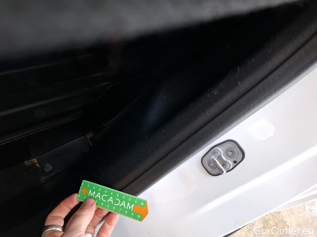  Citroen  C4  Berline Live Pack Business R 1.5 BlueHDI 110CV BVM6 E6d / TRANSFO VP/VF #6