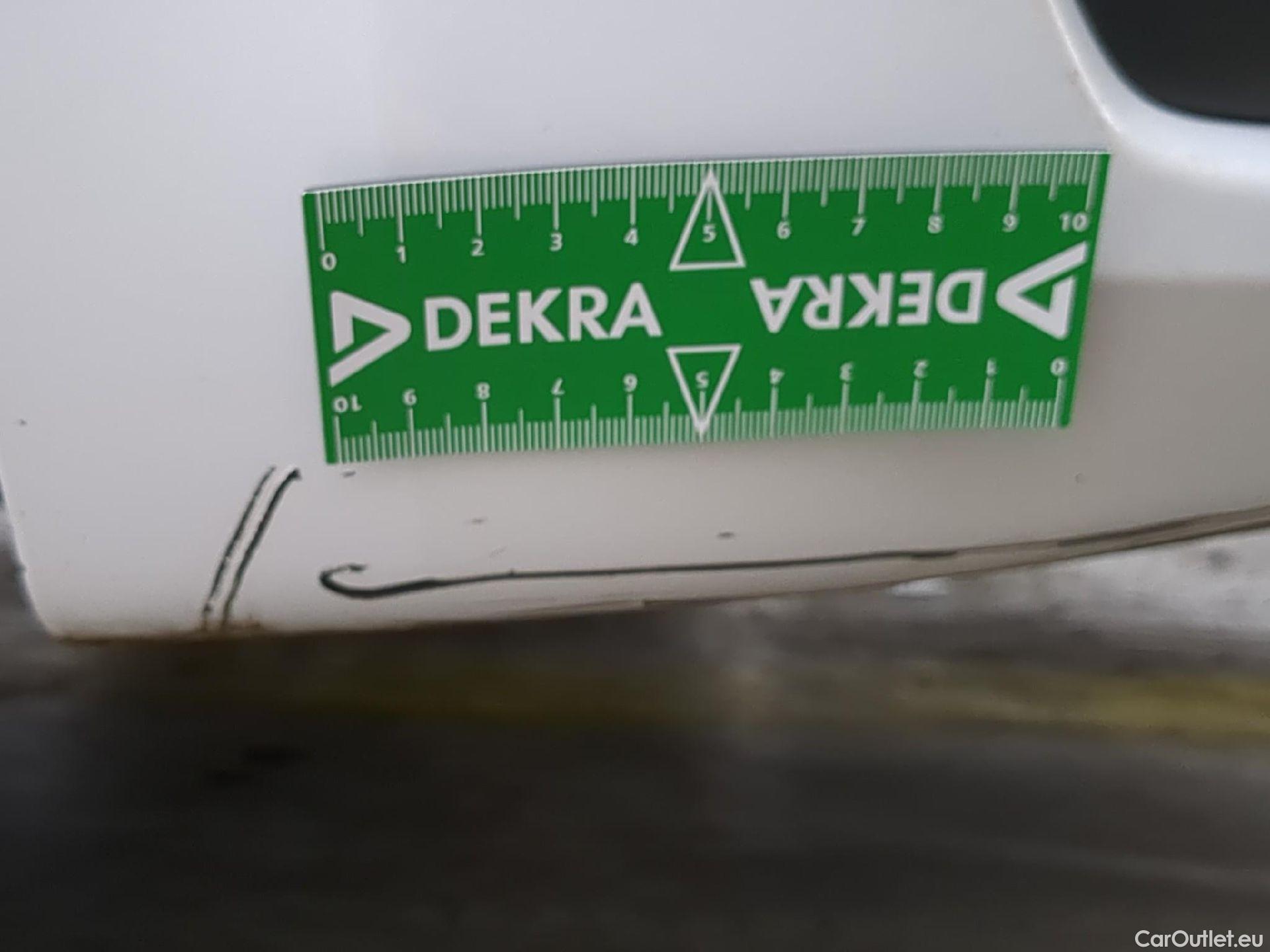  Peugeot  208  Affaire Premium Pack 1.5 HDi 100CV BVM5 E6dT #36