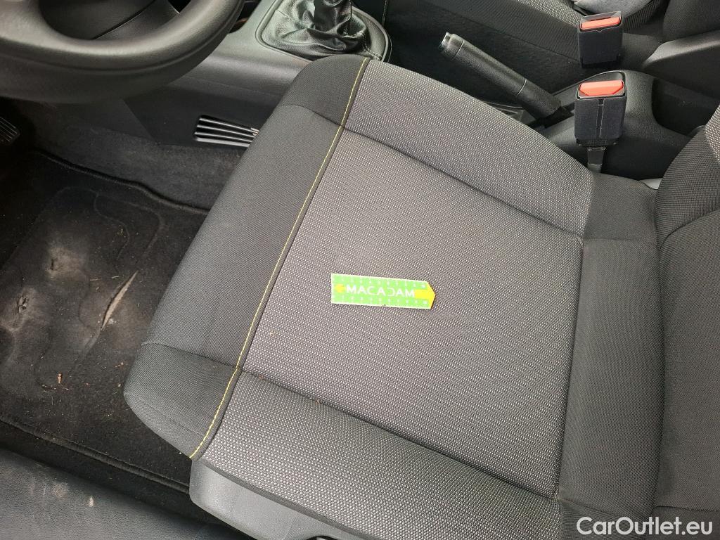  Citroen  C3  Société Feel 1.5 BlueHDI 100CV BVM6 E6d #12