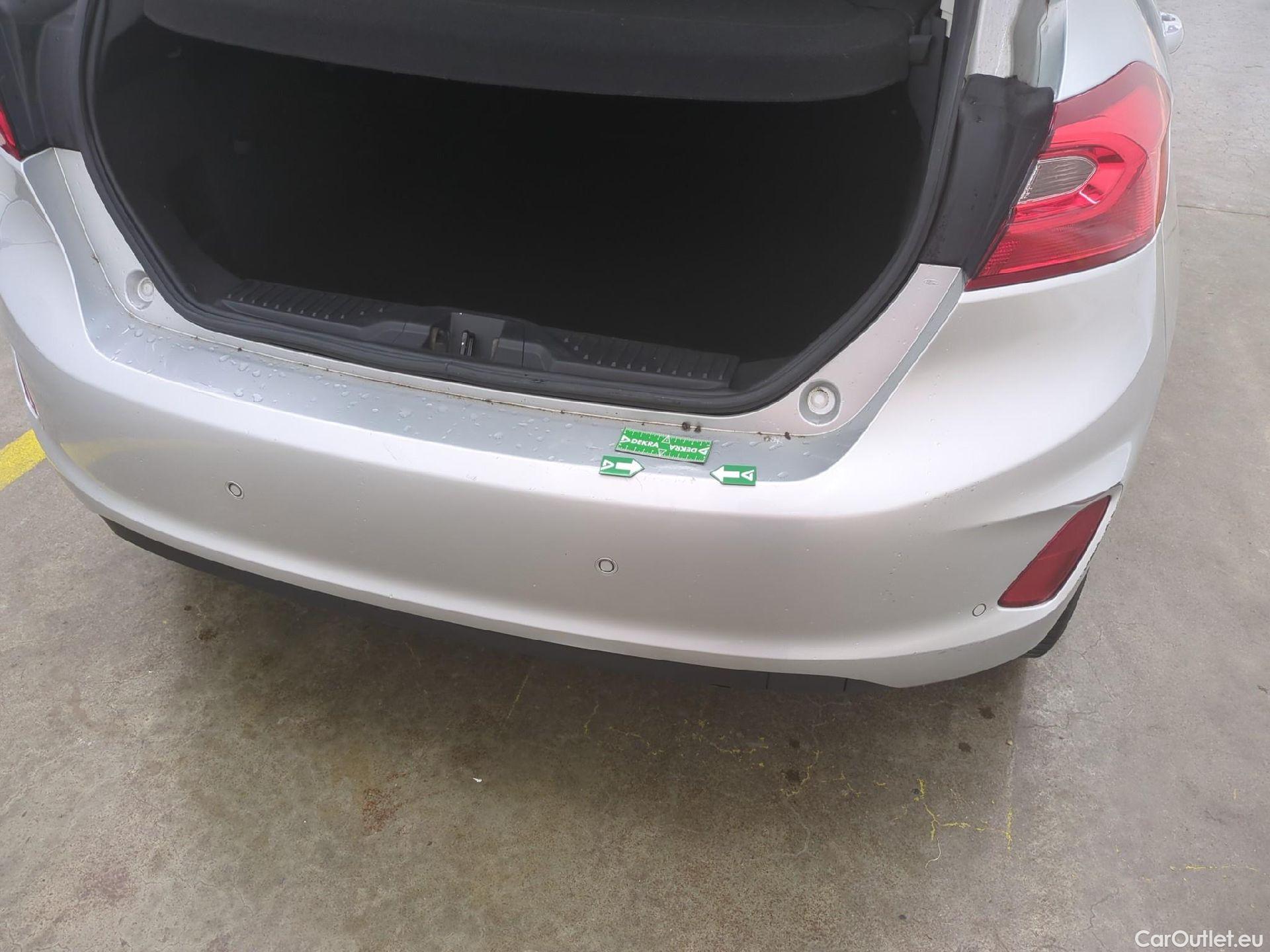  Ford  Fiesta  Business NAV 1.5 TDCi 85CV BVM6 E6 / TRANSFO VP VF #21