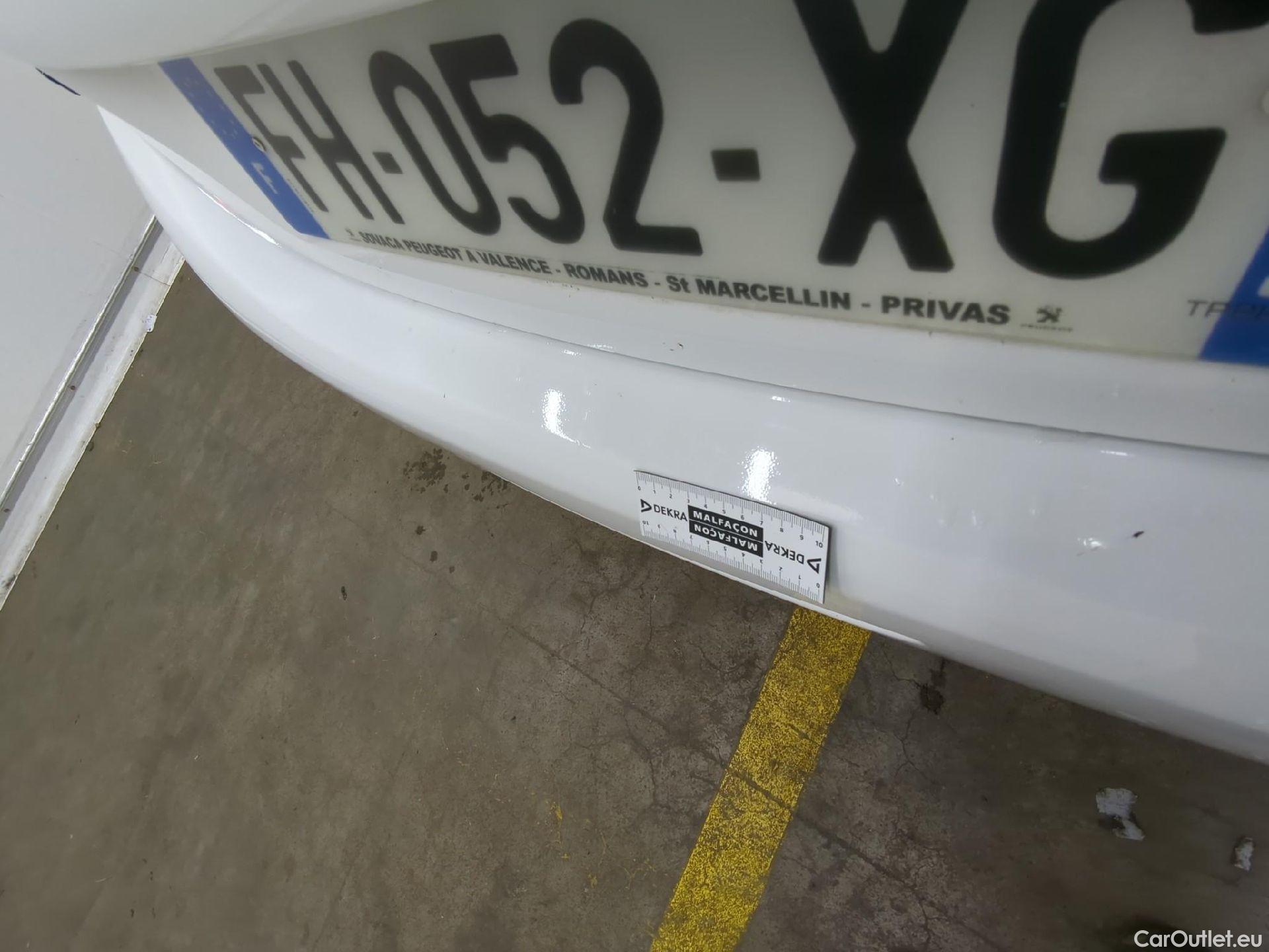  Peugeot  208  Affaire Premium Pack 1.5 HDi 100CV BVM5 E6dT #40