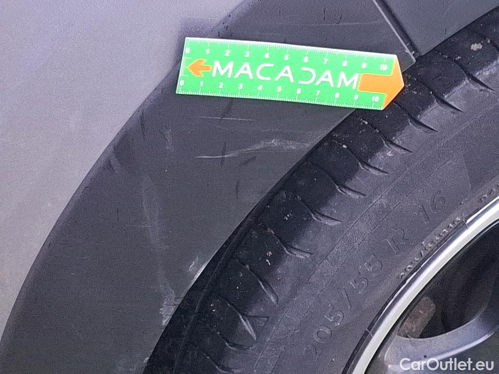  Citroen  C3  Société Feel 1.5 BlueHDI 100CV BVM6 E6d #29