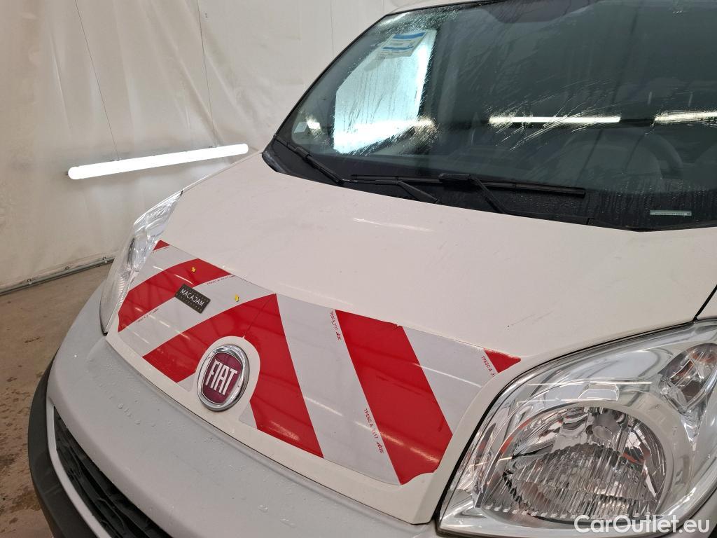  Fiat  Fiorino FIAT  / 2016 / 4P / Fourgonnette 1.3 Multijet 95 Pro Lounge #26