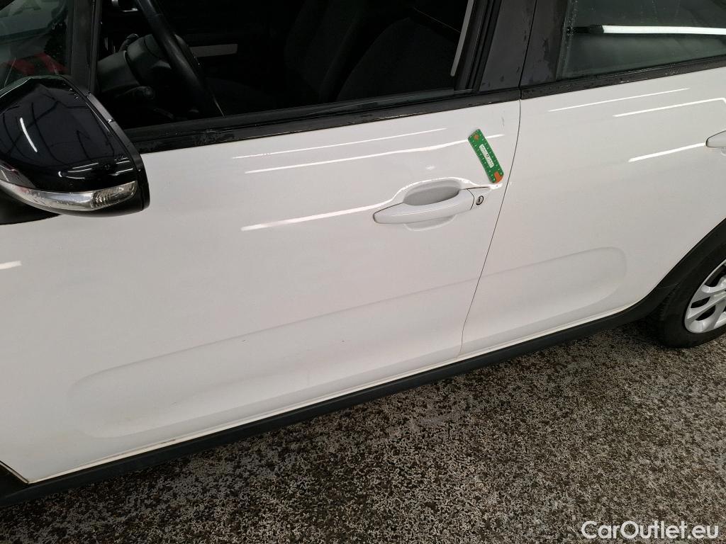  Citroen  C3  Société Feel 1.5 BlueHDI 100CV BVM5 E6dT #1