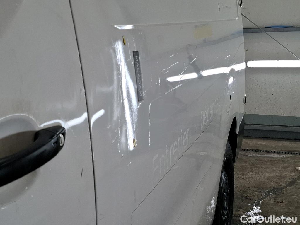  Citroen  Jumpy  Fourgon Club XL 2.0 BlueHDi 120CV BVM6 E6dT #2