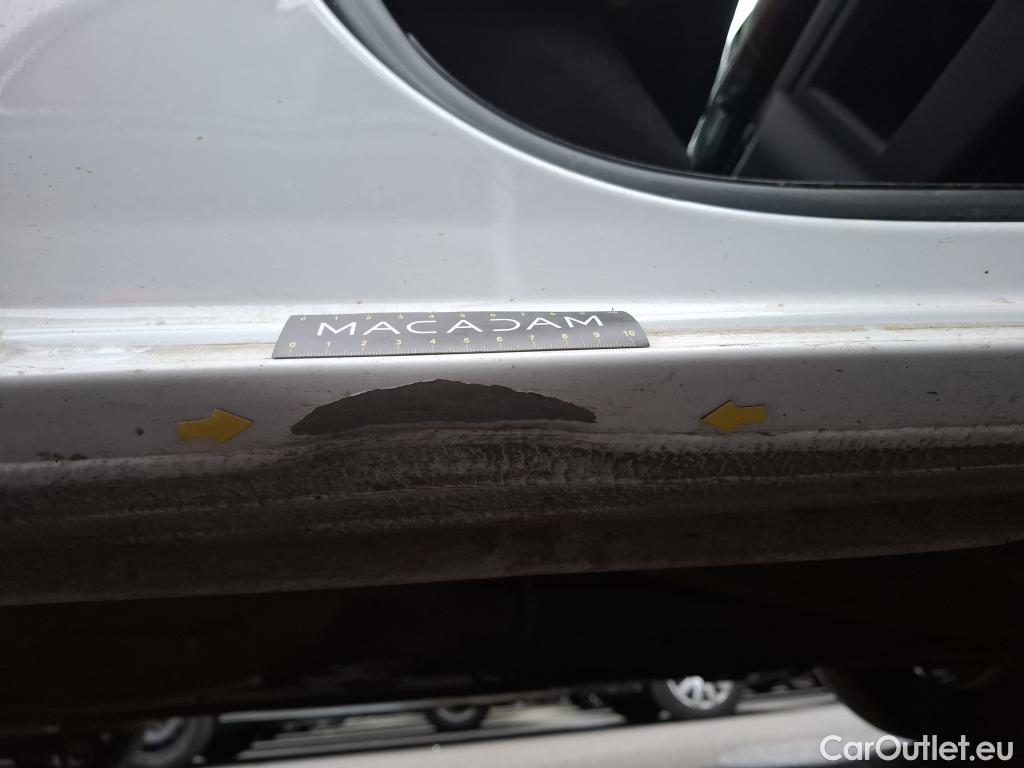  Opel  Vivaro OPEL  / 2019 / 4P / Fourgon tôlé 1.5 Diesel 100 ch L2 Pack Clim #38