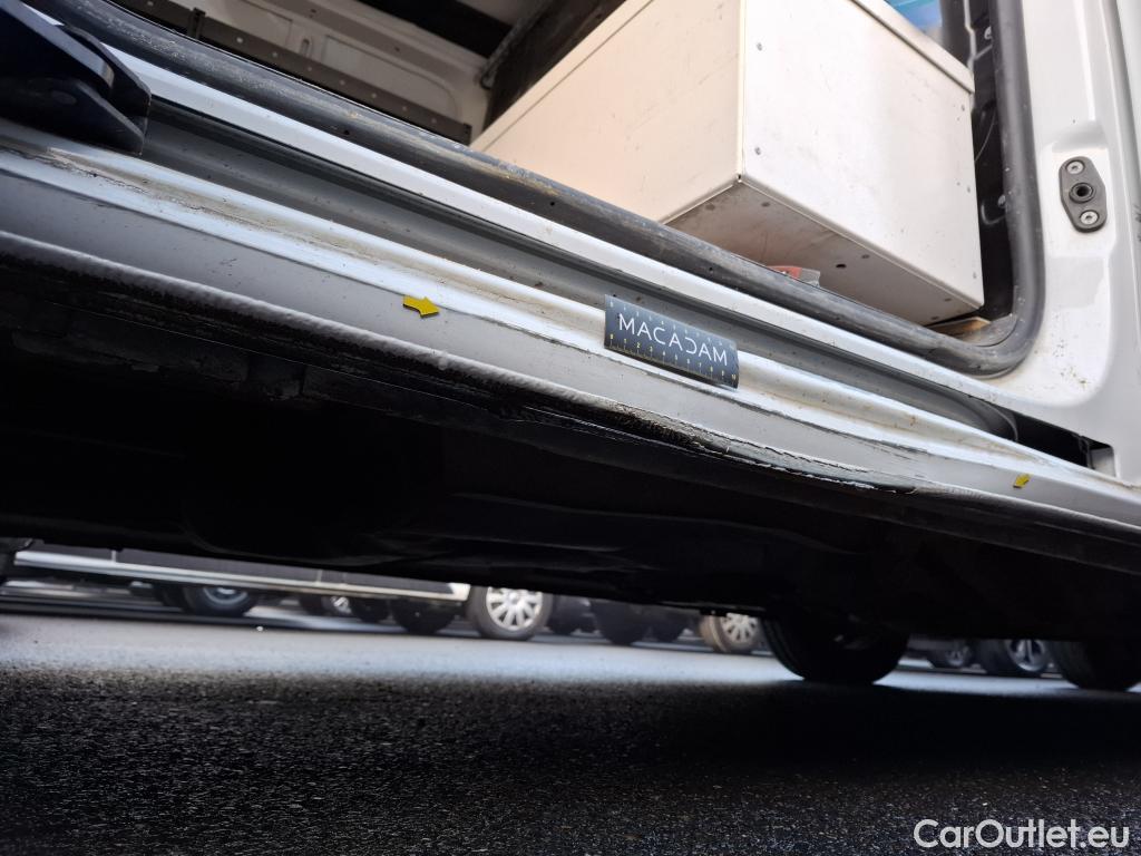  Opel  Vivaro OPEL  / 2019 / 4P / Fourgon tôlé 1.5 Diesel 100 ch L2 Pack Clim #12