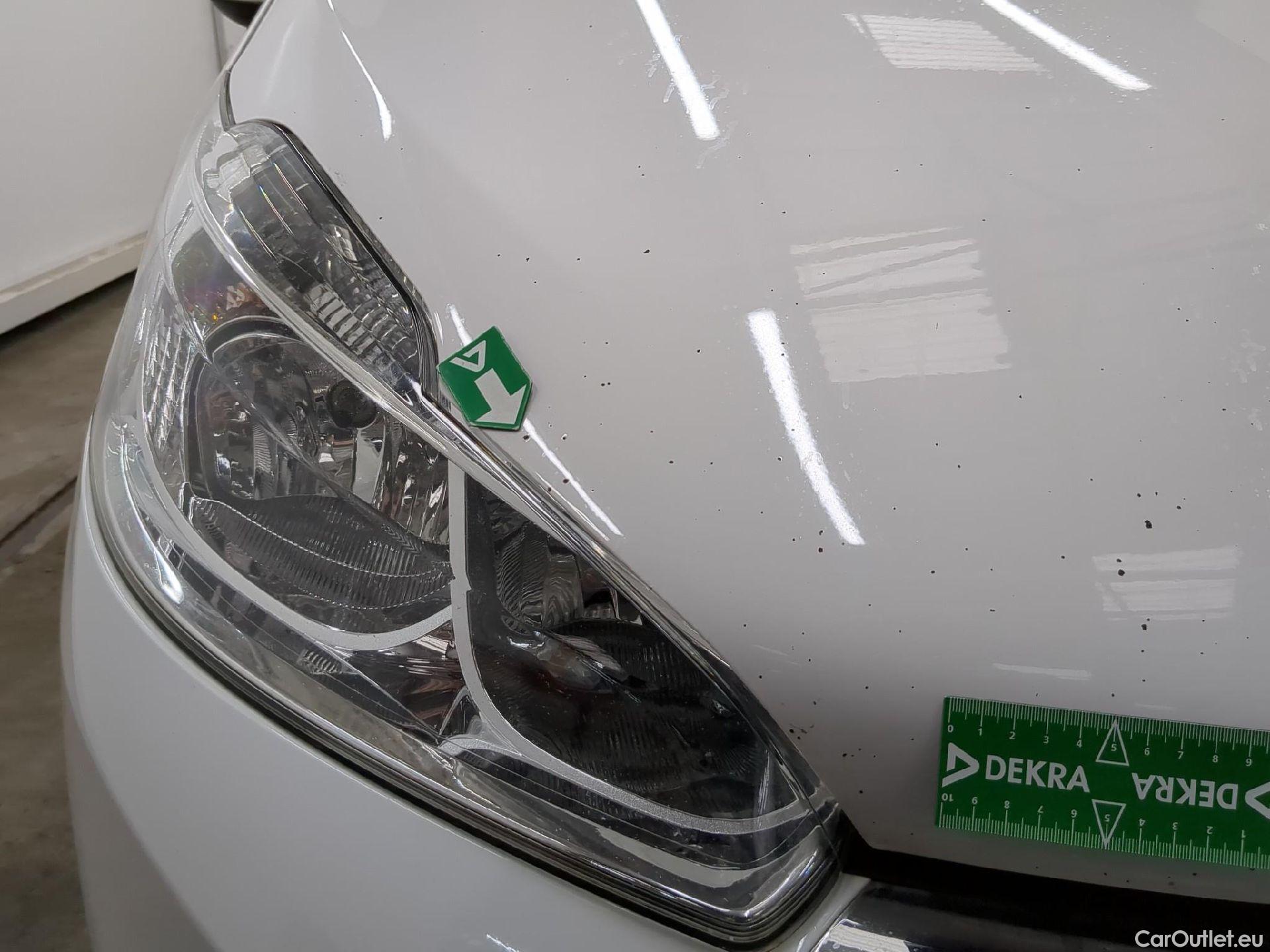  Peugeot  208  Affaire Premium Pack 1.5 HDi 100CV BVM5 E6dT #27