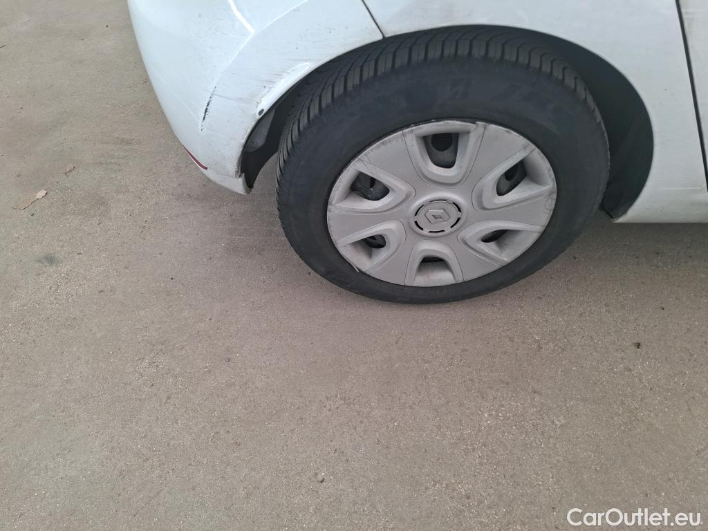  Renault  Clio RENAULT  Société VU 5p Berline Air dCi 75 - 18 #38