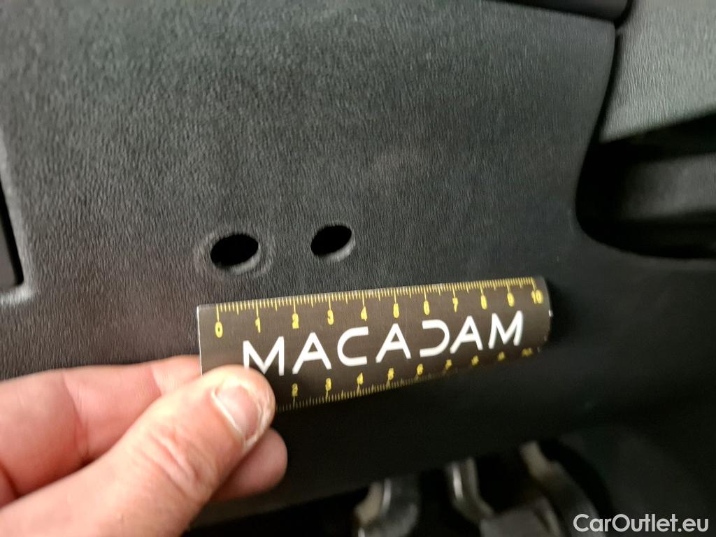  Peugeot  208  Affaire Premium 1.6 HDi 75CV BVM5 E6 #35