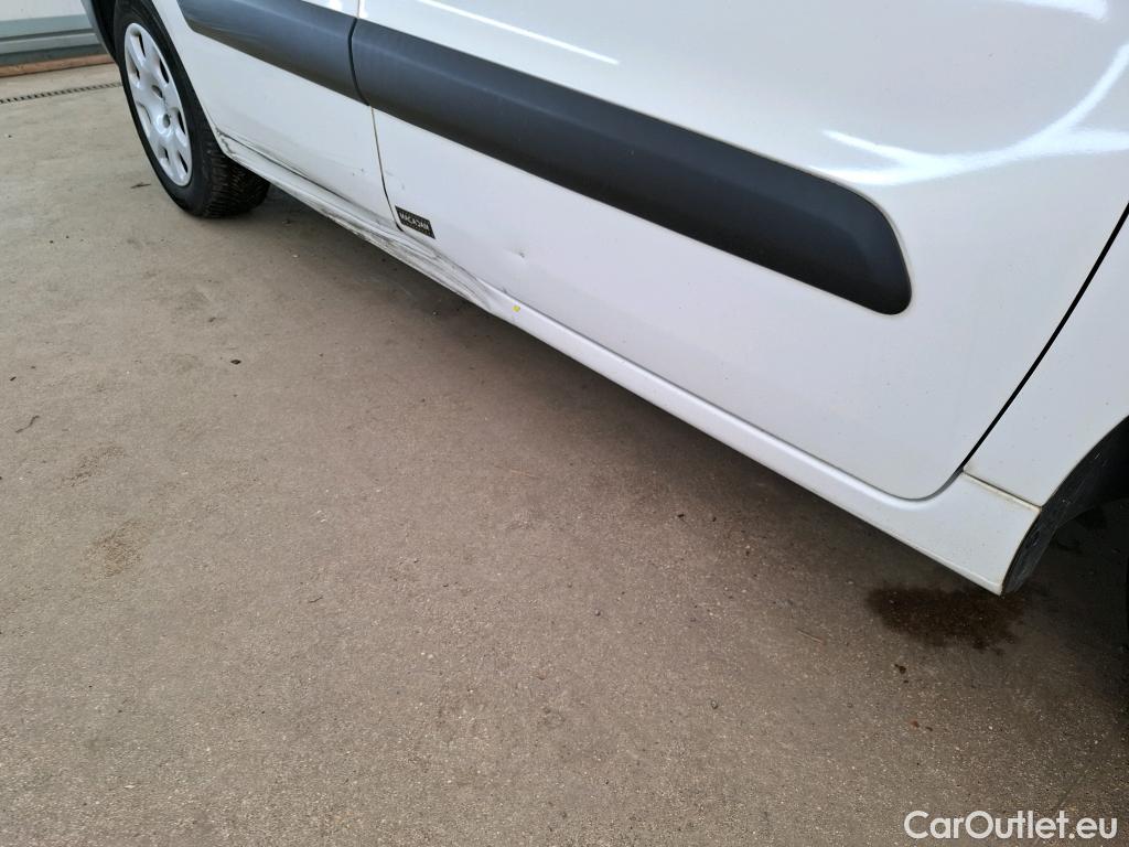  Peugeot  Partner  L1 Premium Pack 1.6 HDi 100CV BVM5 E6 #1