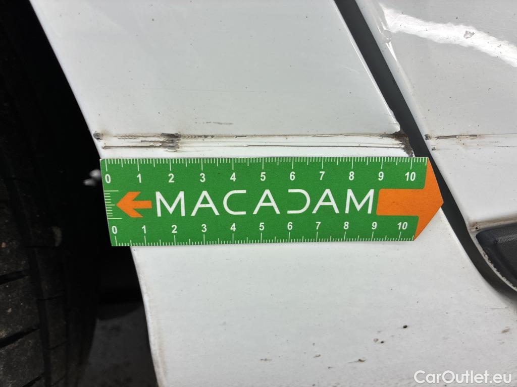  Renault  Clio  IV Air MediaNav 1.5 dCi 75CV BVM5 E6 #4