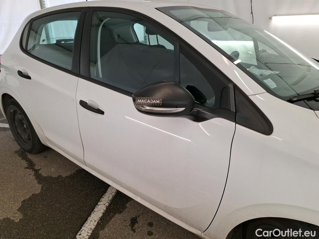  Peugeot  208  Affaire Premium 1.6 HDi 75CV BVM5 E6 #46