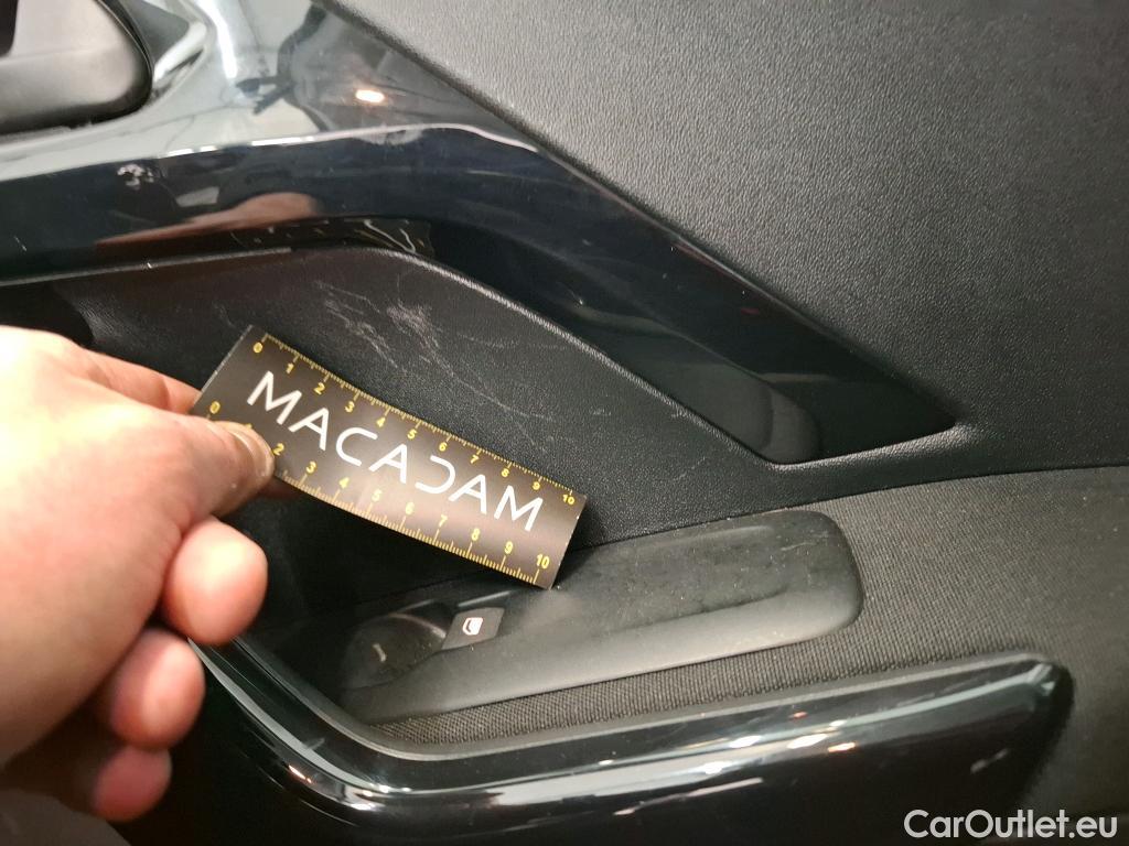  Peugeot  208  Affaire Premium 1.6 HDi 75CV BVM5 E6 #37