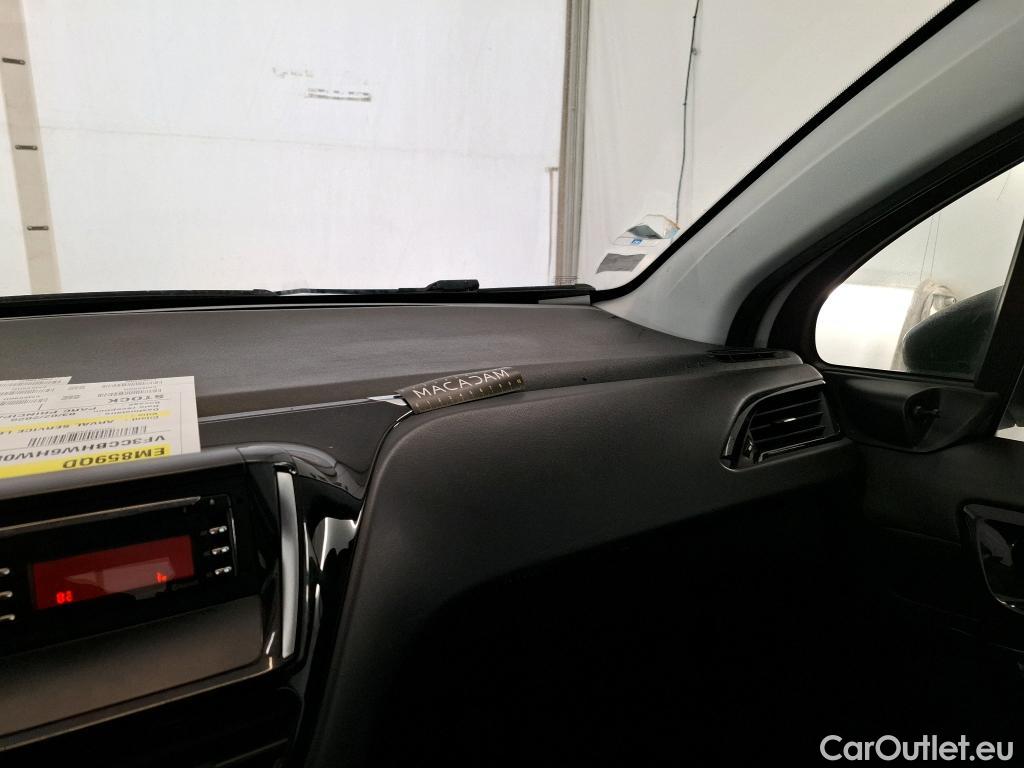  Peugeot  208  Affaire Premium 1.6 HDi 75CV BVM5 E6 #3