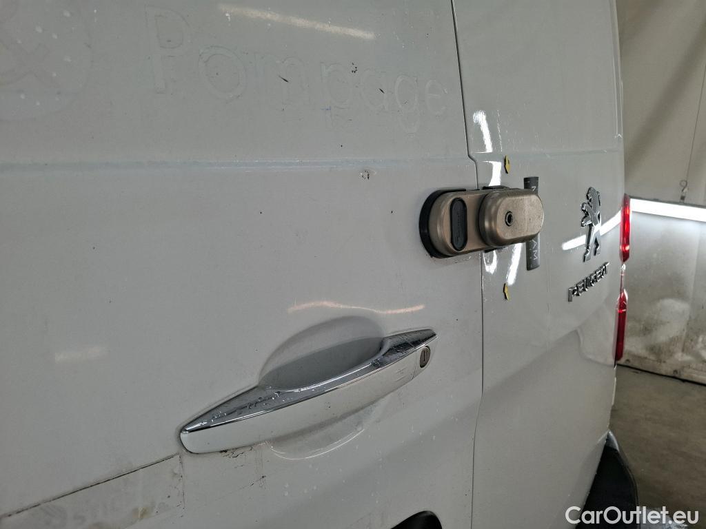  Peugeot  Expert  Fourgon Urban Compact 2.0 HDi 150CV BVM6 E6dT #4