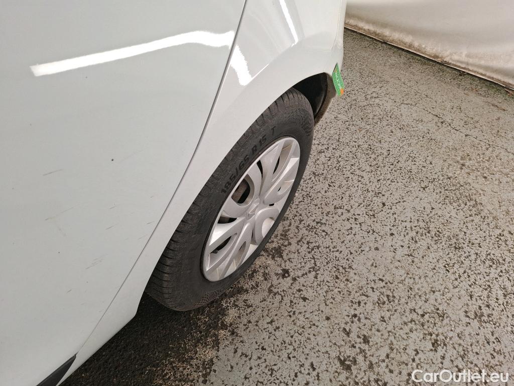  Renault  Clio  IV Air MediaNav 1.5 dCi 90CV BVM5 E6 #41