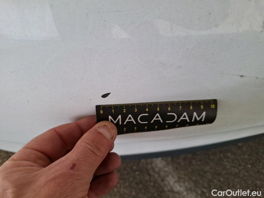  Peugeot  208  Affaire Premium 1.6 HDi 75CV BVM5 E6 #12