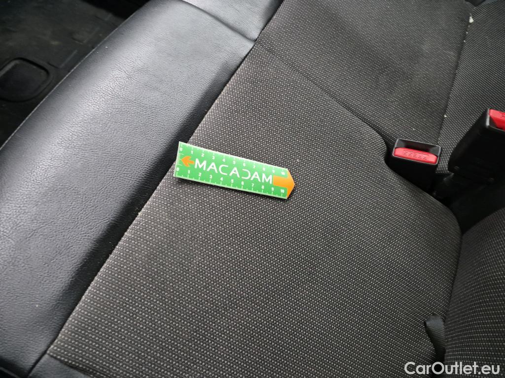  Peugeot  Expert  Fourgon Premium Standard 1.5 HDi 120CV BVM6 E6dT #2