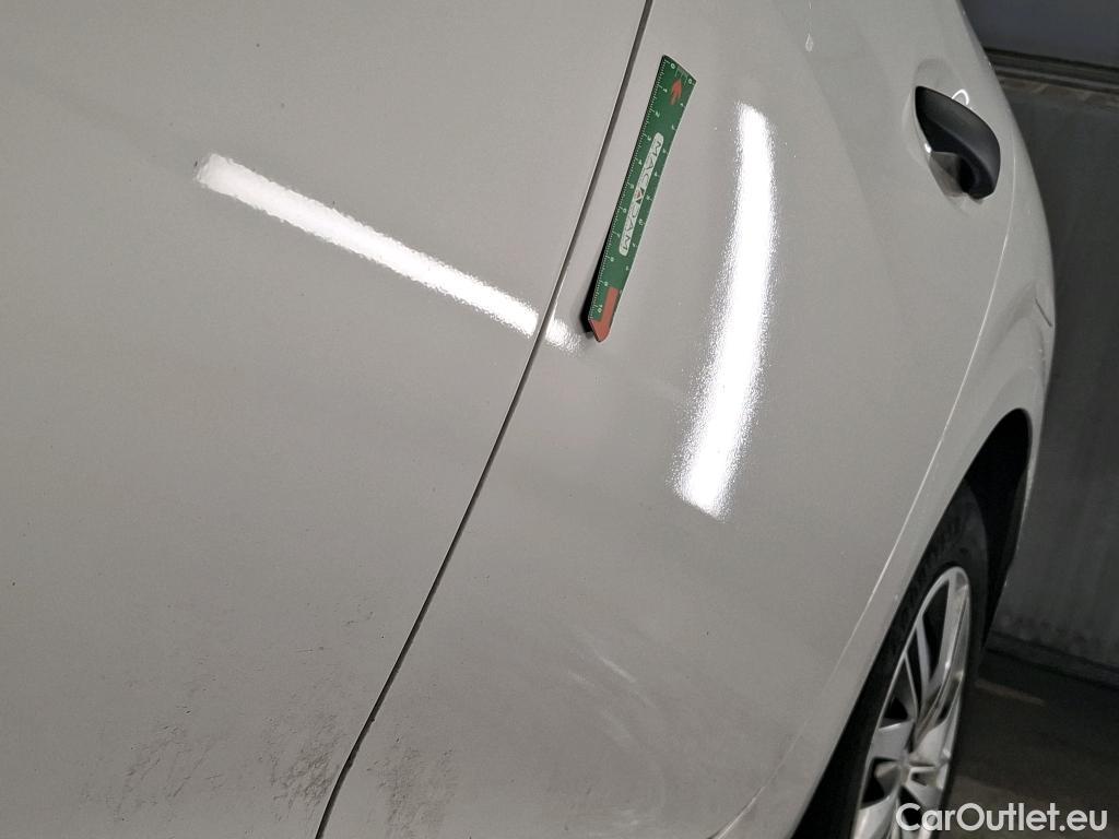  Peugeot  208  Premium 1.5 HDi 100CV BVM6 E6d #4