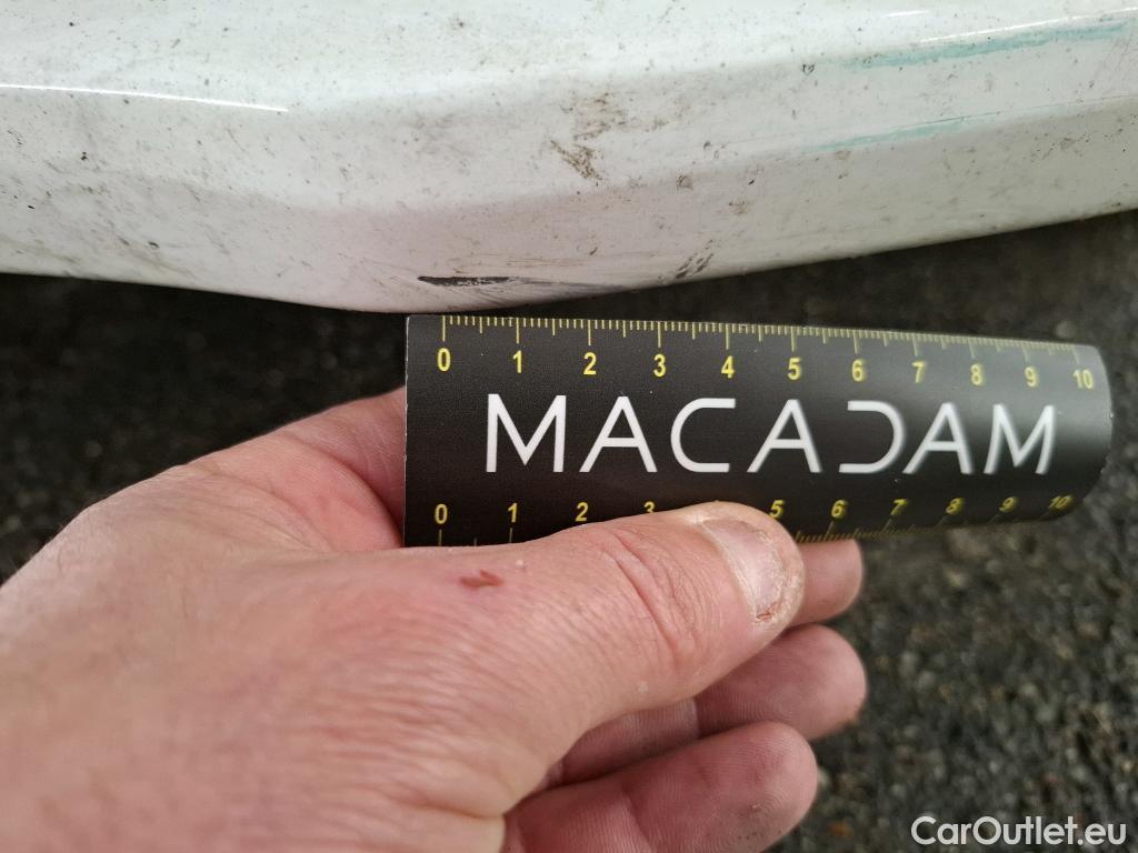  Peugeot  208  Affaire Premium 1.6 HDi 75CV BVM5 E6 #23