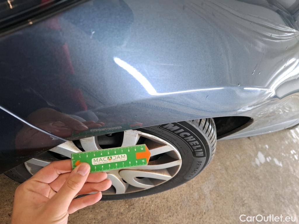  Renault  Clio RENAULT  Société VU 5p Berline Air Medianav dCi 90 - 18 #20